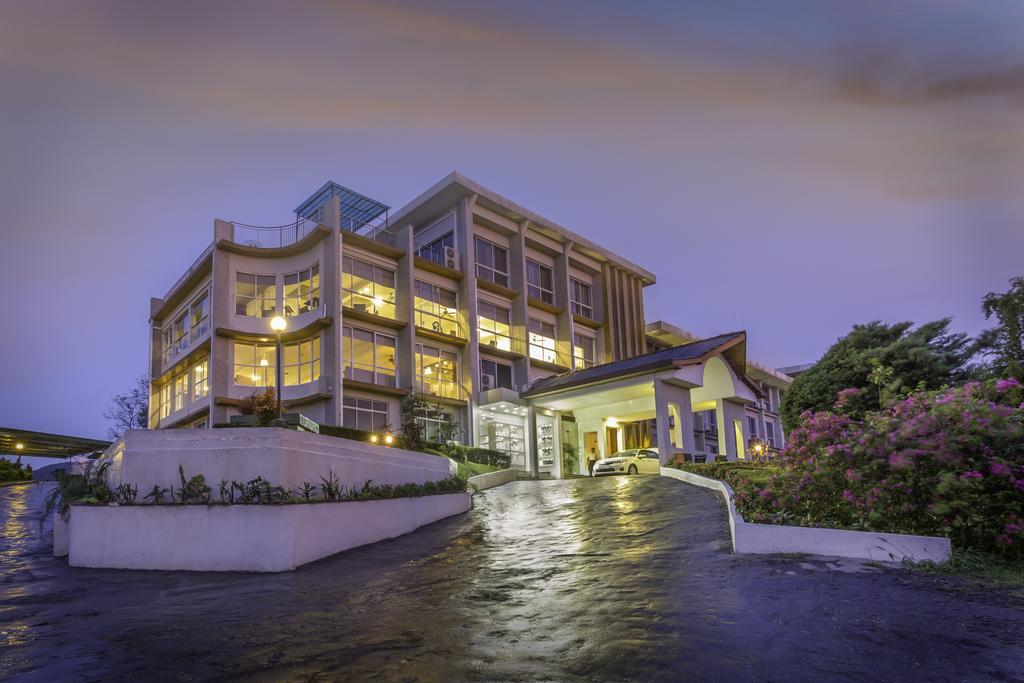 Hotel Topaz Канди Екстериор снимка